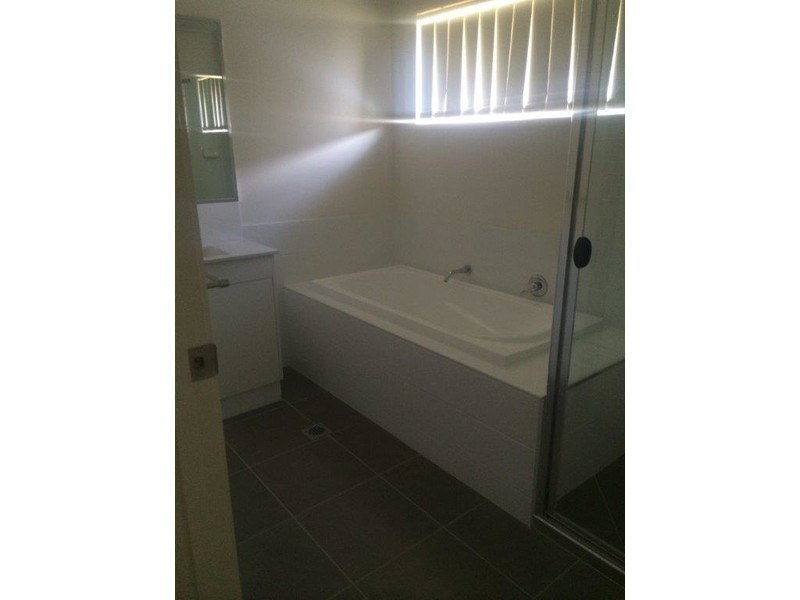 20 Burleigh Court, Blacks Beach QLD 4740