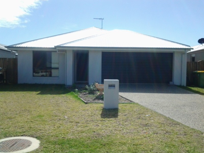 27 Cable Court, Blacks Beach QLD 4740
