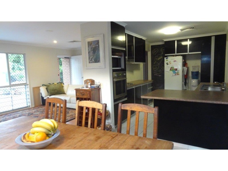1 Kemp Street, Bucasia QLD 4750