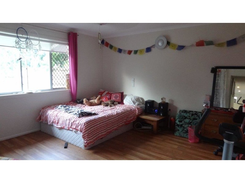 1 Kemp Street, Bucasia QLD 4750