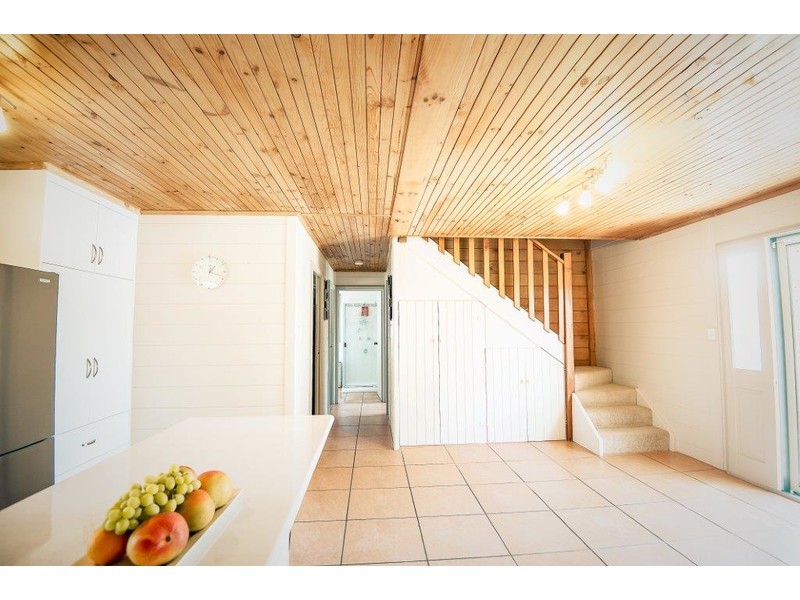 12 Hillcrest Street, Eimeo QLD 4740