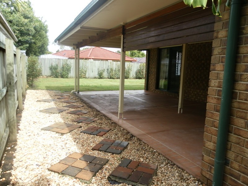6 Bronte Court, Sippy Downs QLD 4556