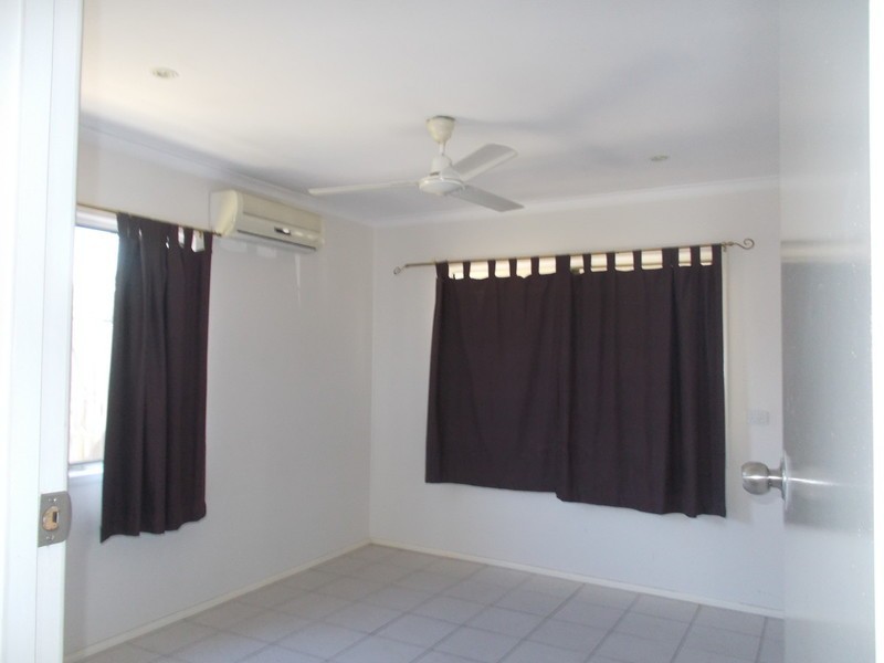8 Pardoe Street, Bucasia QLD 4750