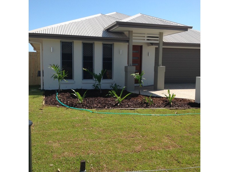 8 Basalt Street, North Lakes QLD 4509