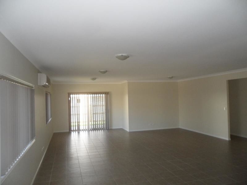 42 Chestwood Crescent, Sippy Downs QLD 4556
