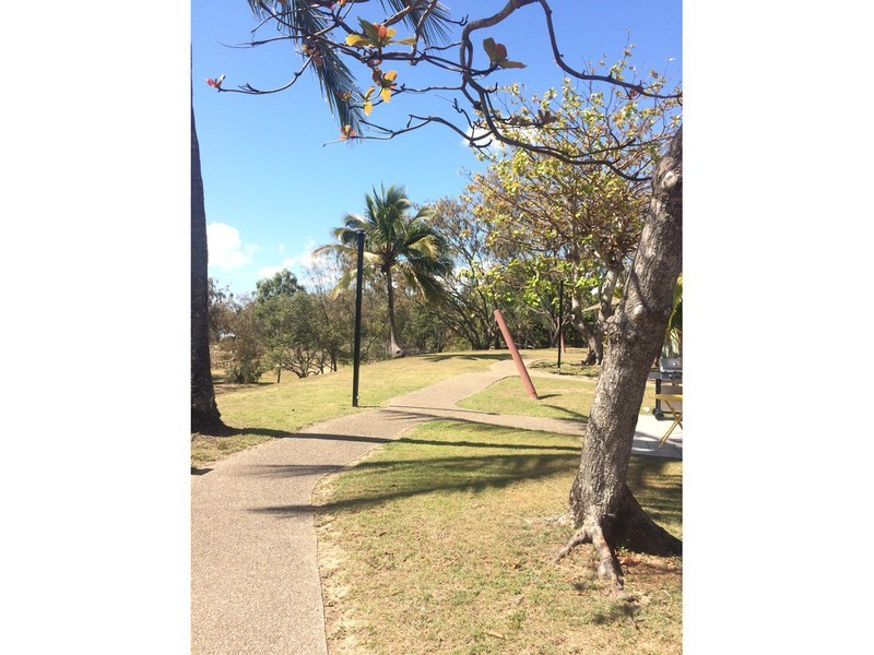 5/1 Griffin Avenue, Bucasia QLD 4750
