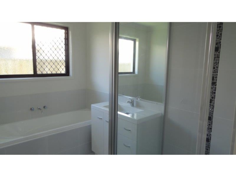 46 Donovan Street, Blacks Beach QLD 4740