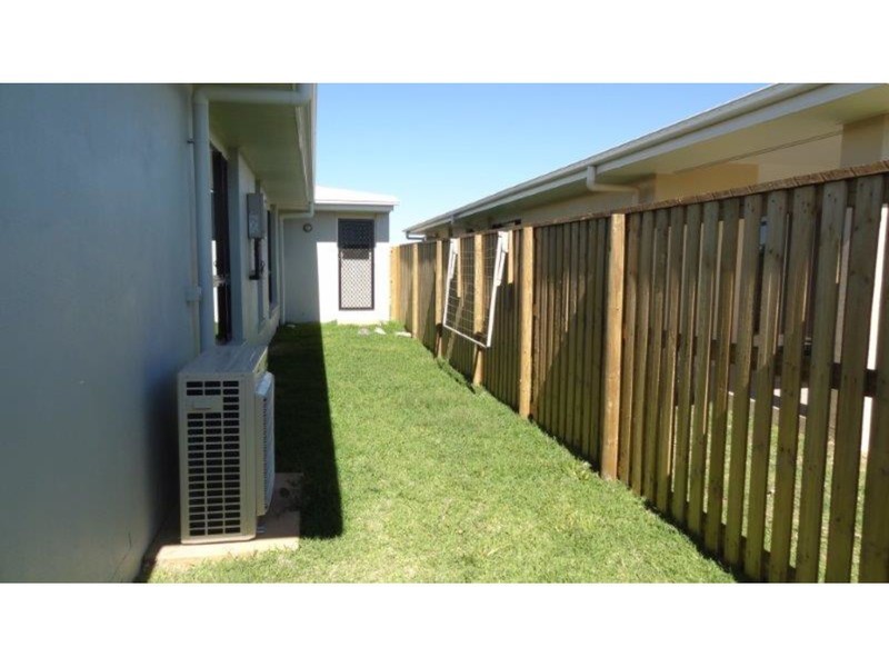 46 Donovan Street, Blacks Beach QLD 4740