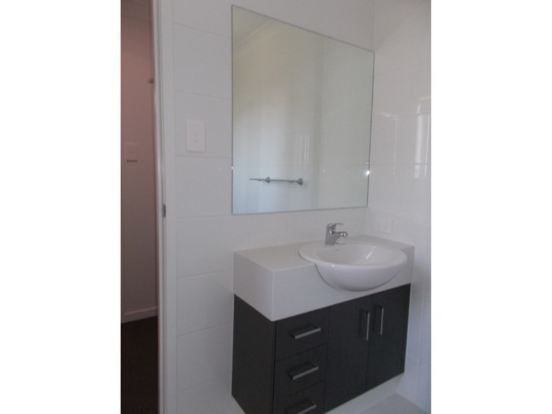 2/47 Makybe Diva Drive, Ooralea QLD 4740