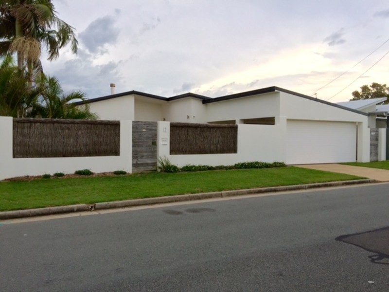 12 Dalpura Street, Buddina QLD 4575