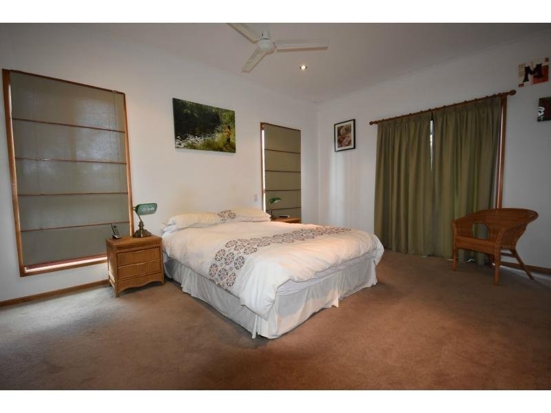 24 Viewland Drive, Mooloolah Valley QLD 4553