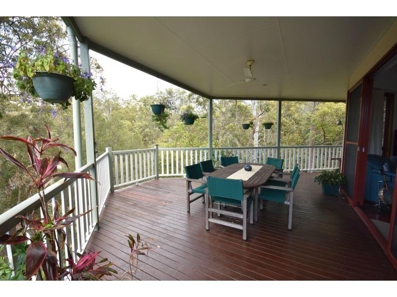 24 Viewland Drive, Mooloolah Valley QLD 4553