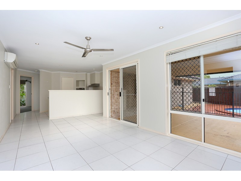 10 Bronte Court, Sippy Downs QLD 4556