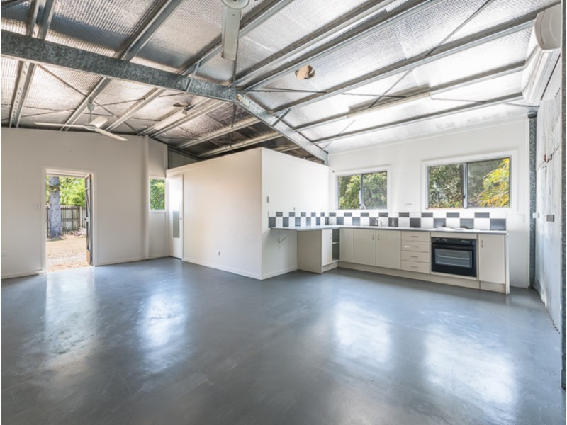 192 Shoal Point Road, Shoal Point QLD 4750