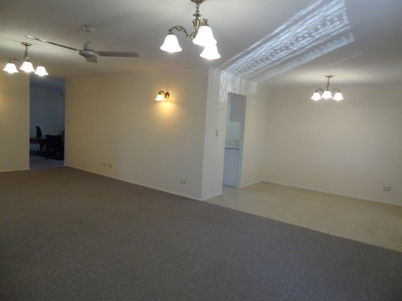 6 Ellis Avenue, Bucasia QLD 4750