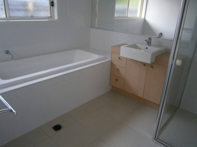 30 Riveroak Way, Sippy Downs QLD 4556