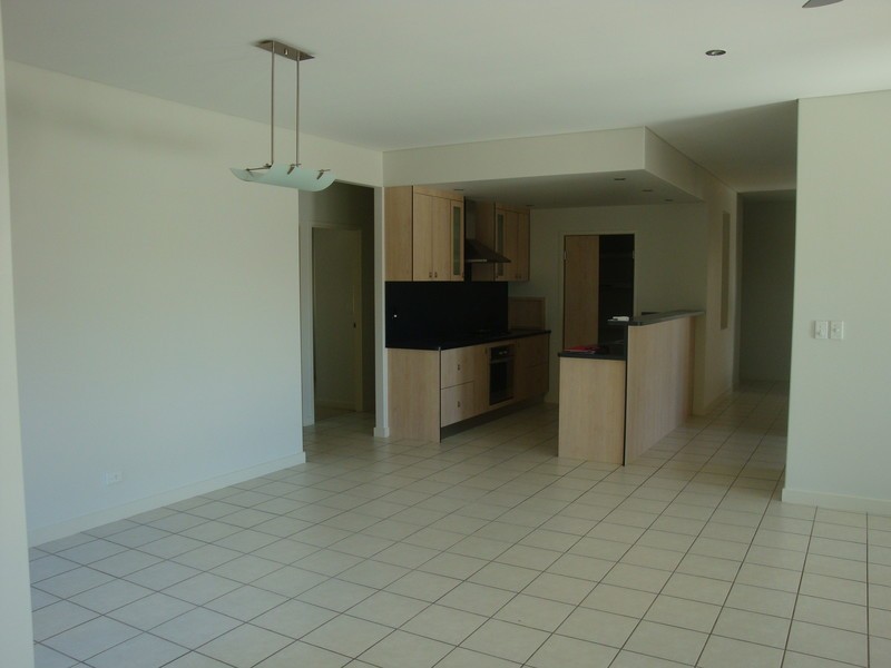 22 Mykonos Court, Kawana Island QLD 4575