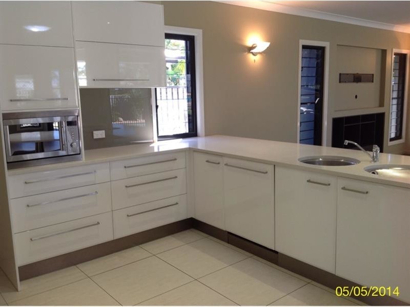 17 Sandleigh Crescent, Sippy Downs QLD 4556