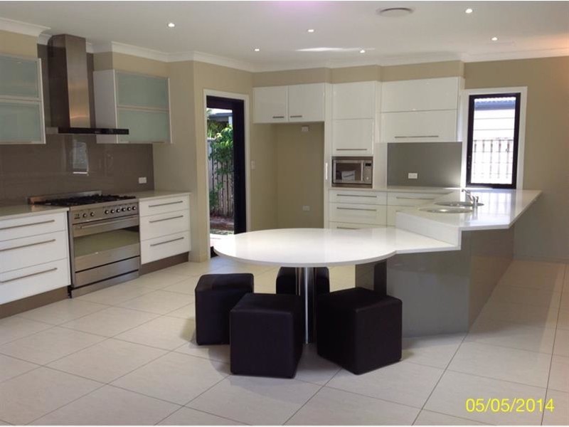 17 Sandleigh Crescent, Sippy Downs QLD 4556