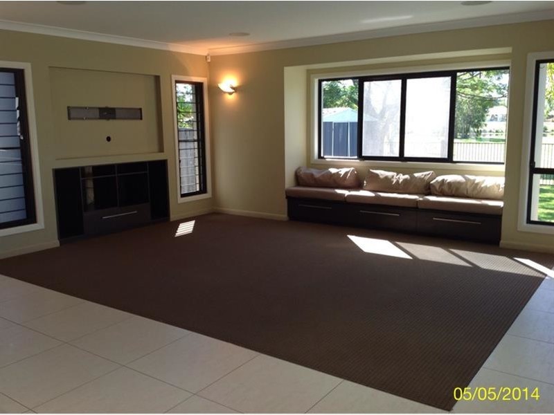 17 Sandleigh Crescent, Sippy Downs QLD 4556