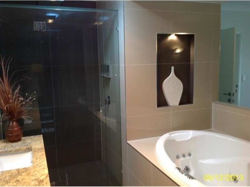 17 Sandleigh Crescent, Sippy Downs QLD 4556