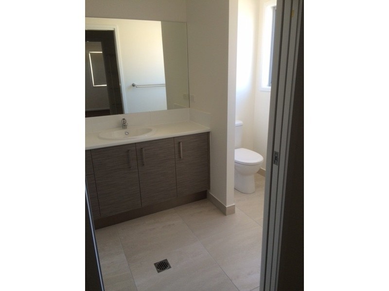 6 Bayou Street, Birtinya QLD 4575