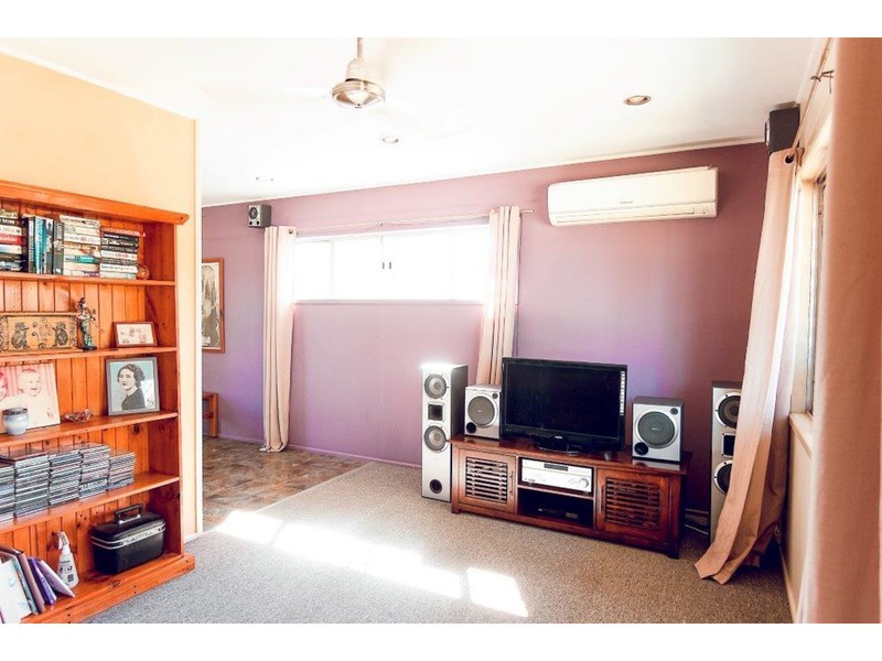 123 Waverley Street, Bucasia QLD 4750