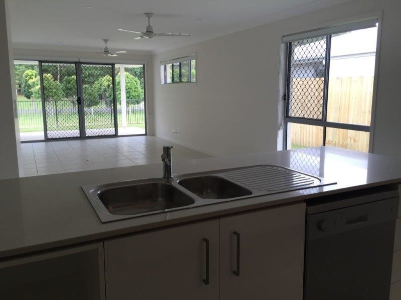 15 Minerva Place, Bli Bli QLD 4560