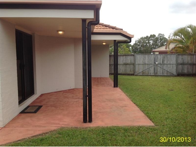 8 Somerville Crescent, Sippy Downs QLD 4556