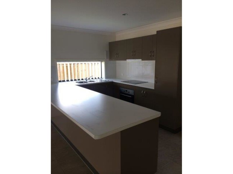 17 Henley Close, Blacks Beach QLD 4740