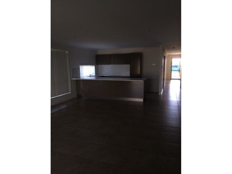 17 Henley Close, Blacks Beach QLD 4740