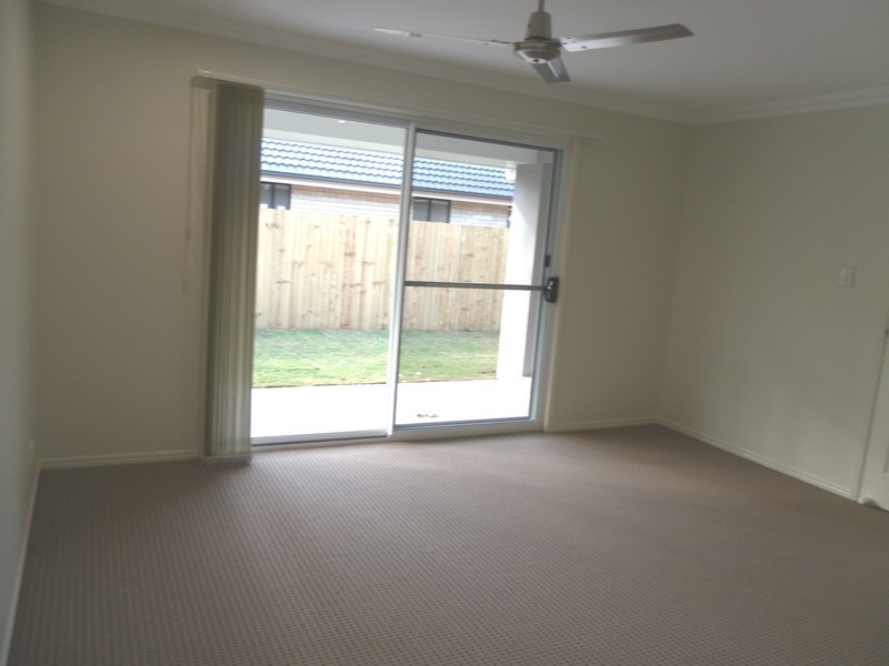 17 Cumberland Crescent, Meridan Plains QLD 4551