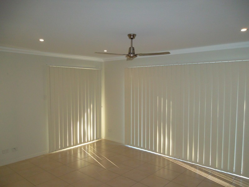 17 Cumberland Crescent, Meridan Plains QLD 4551