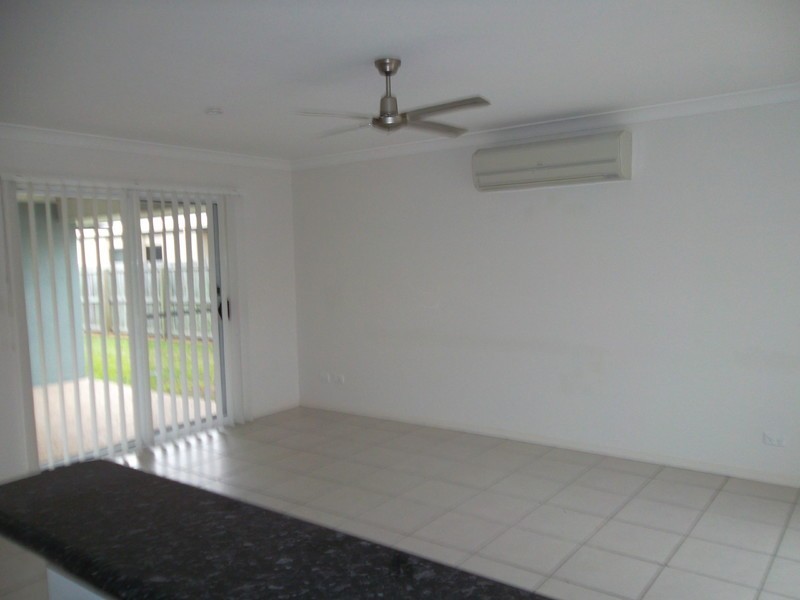 42 Magellan Crescent, Sippy Downs QLD 4556