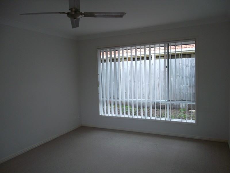 42 Magellan Crescent, Sippy Downs QLD 4556