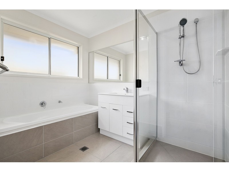 24 Cutters Way, Bli Bli QLD 4560