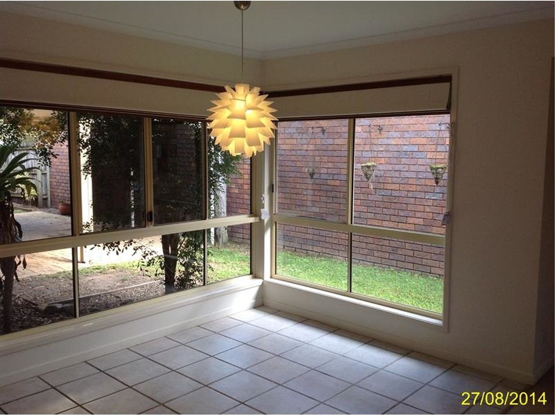 8 Beaverbrook Circuit, Sippy Downs QLD 4556
