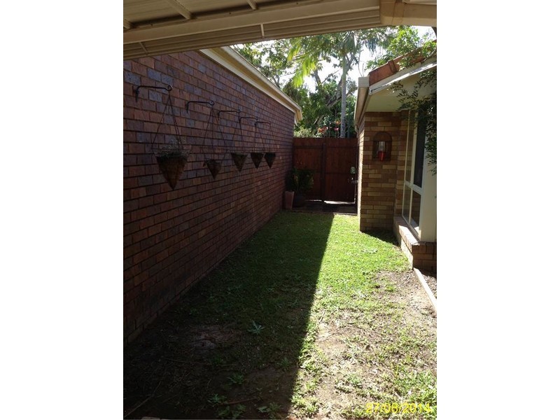 8 Beaverbrook Circuit, Sippy Downs QLD 4556