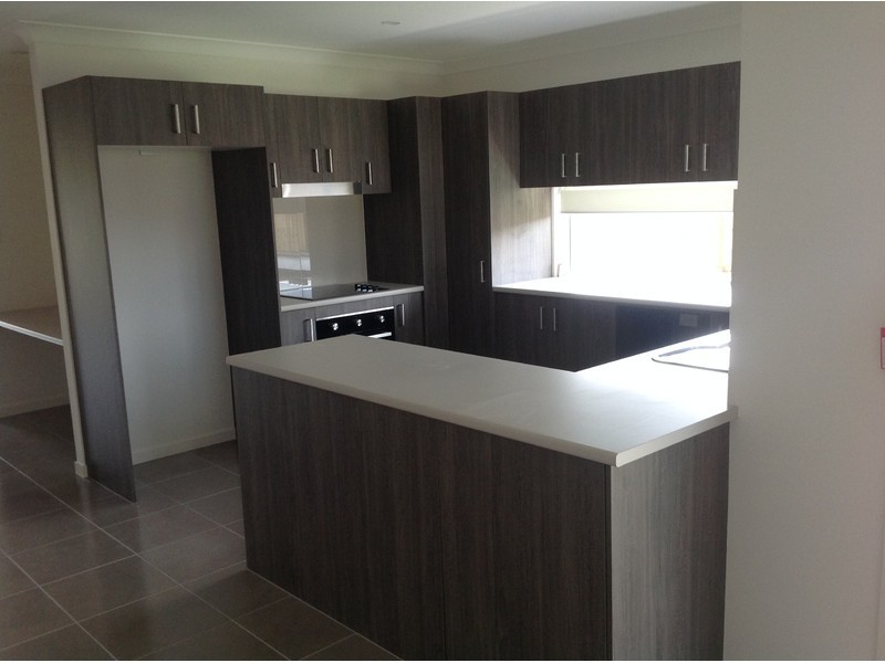 25a Clark Avenue, Glass House Mountains QLD 4518