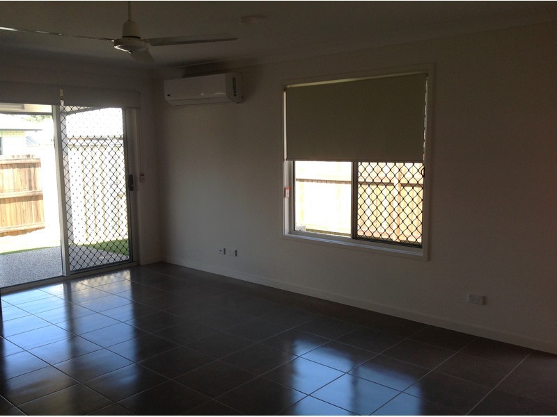 25b Clark Avenue, Glass House Mountains QLD 4518