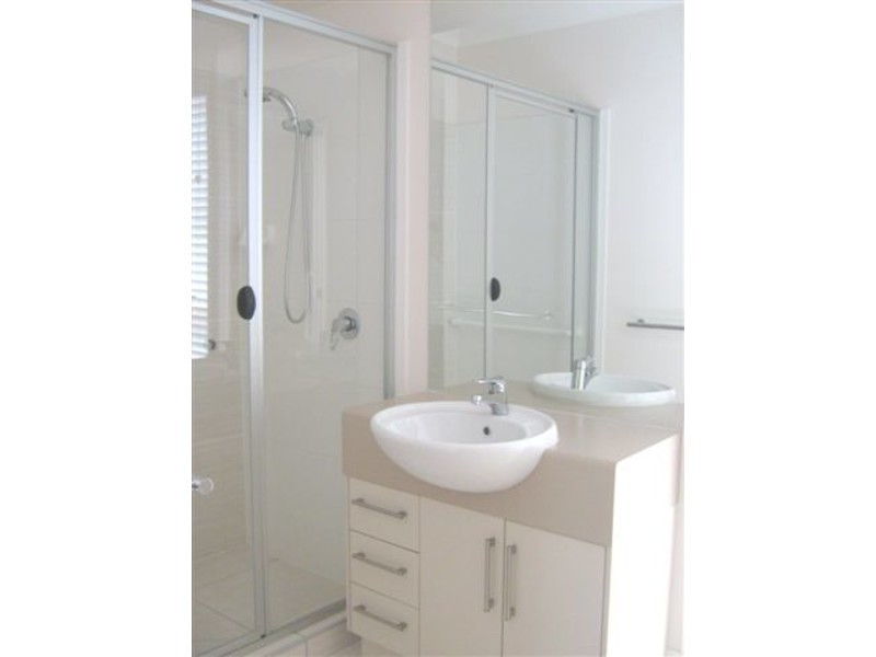 34 Latimer Crescent, Sippy Downs QLD 4556