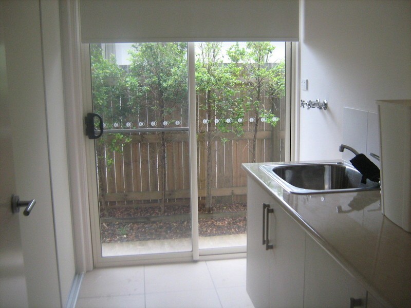 34 Latimer Crescent, Sippy Downs QLD 4556