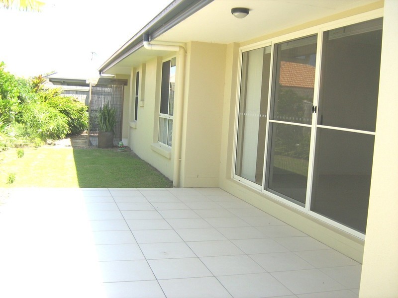 34 Latimer Crescent, Sippy Downs QLD 4556