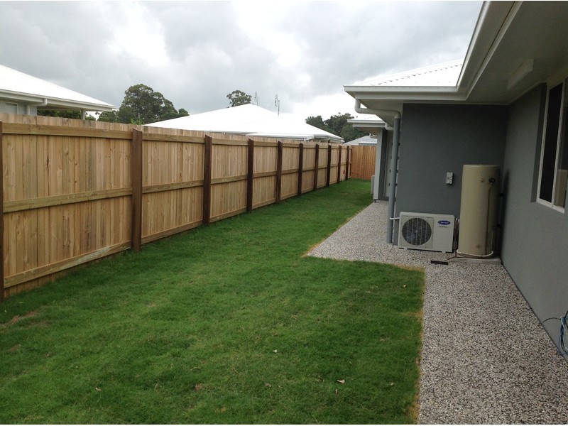 17b Pool Road, Glass House Mountains QLD 4518