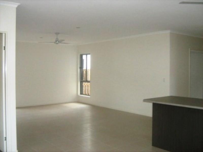 4 Anticipation Close, Nambour QLD 4560