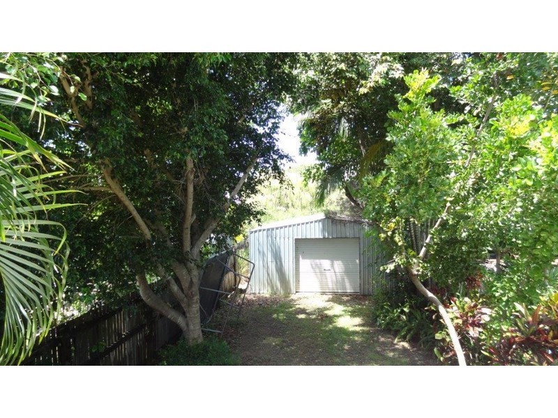 14 Old Shoal Point Road, Bucasia QLD 4750