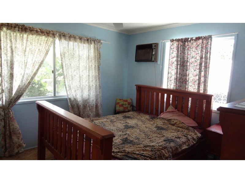 14 Old Shoal Point Road, Bucasia QLD 4750
