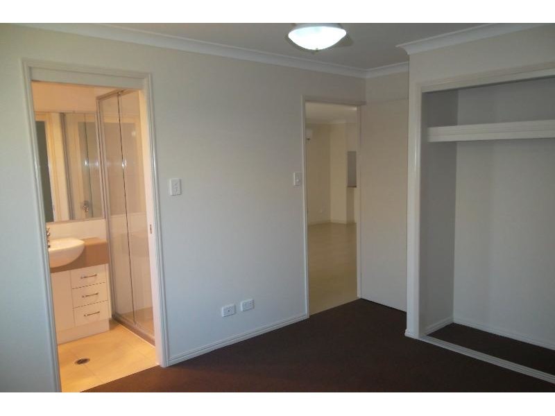 25 Condamine Street, Sippy Downs QLD 4556