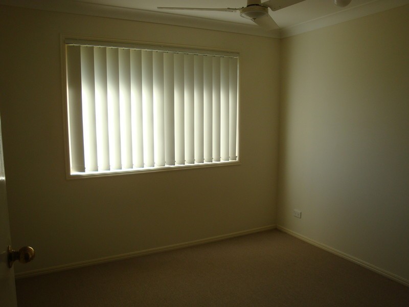 8 Beaver Place, Sippy Downs QLD 4556