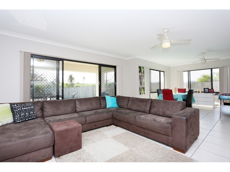 17 Cairncroft Place, Sippy Downs QLD 4556